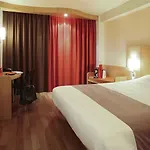 Ibis Hotel