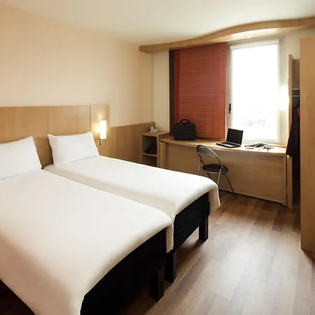 Hotel Ibis 2*