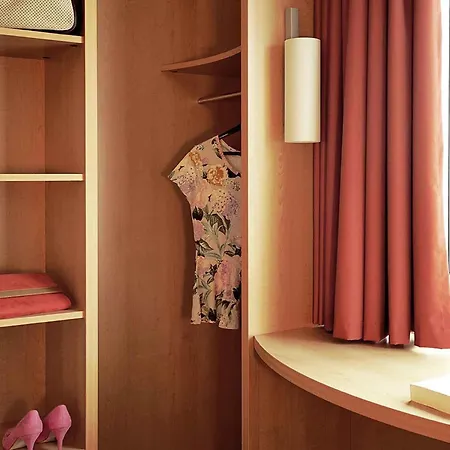 Hotel Ibis 2*