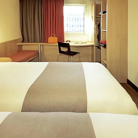 Ibis Otel