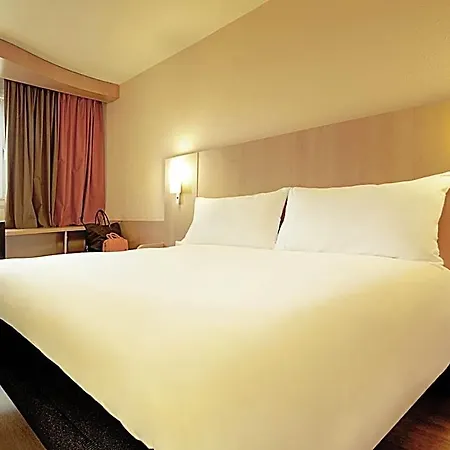 Ibis Braga
